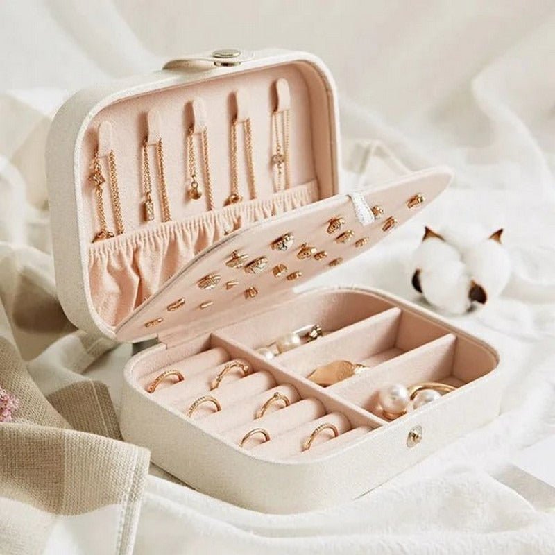 Medium-Sized Leather Jewelry Organizer – Elegant Storage Box for Accessories